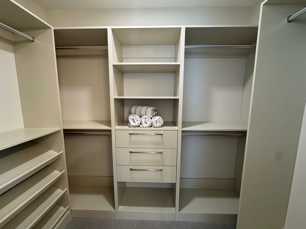 Point West 2 Bed/2bath