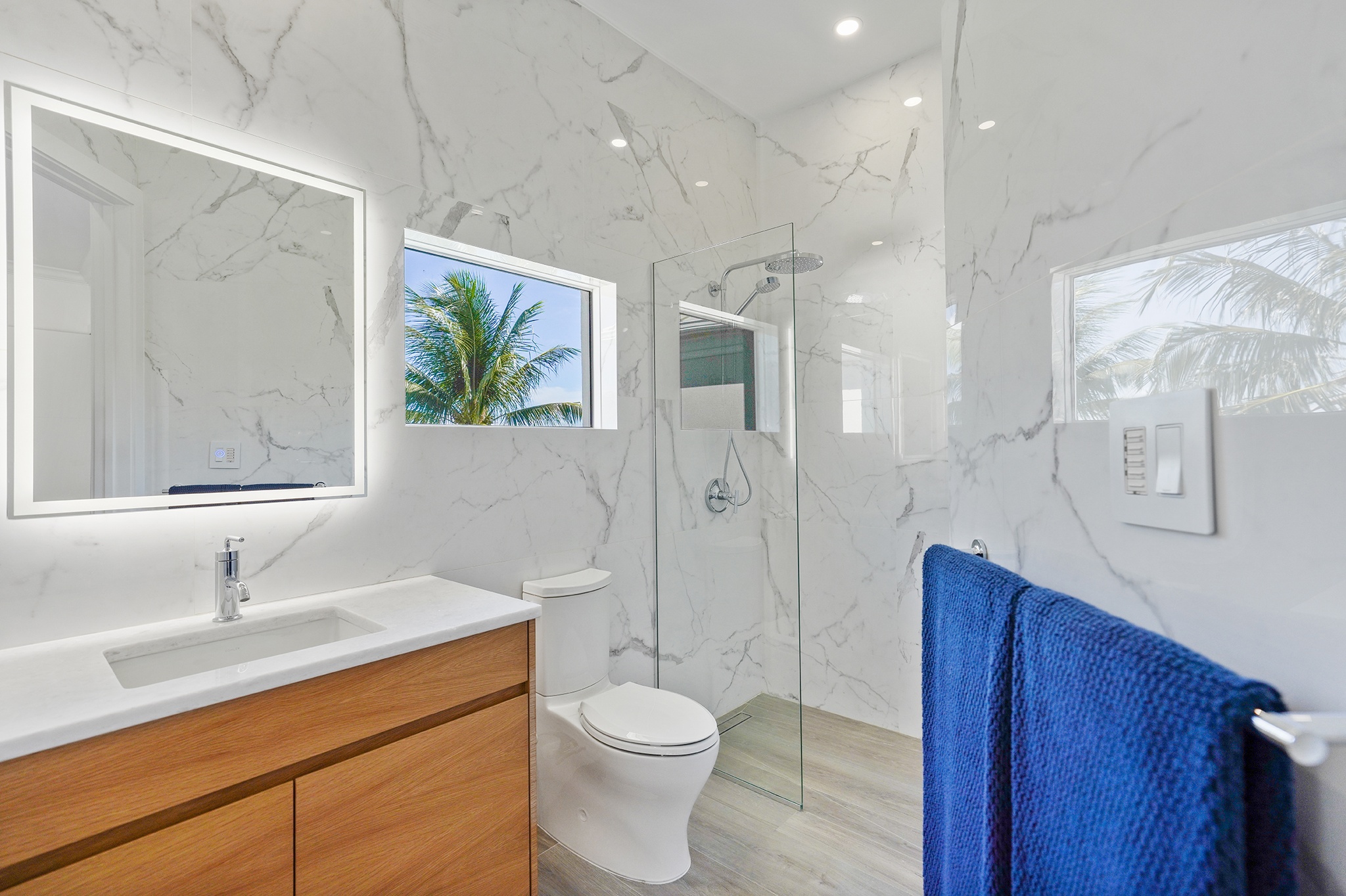 TURNBERRY EAST #3 , CRYSTAL HARBOUR