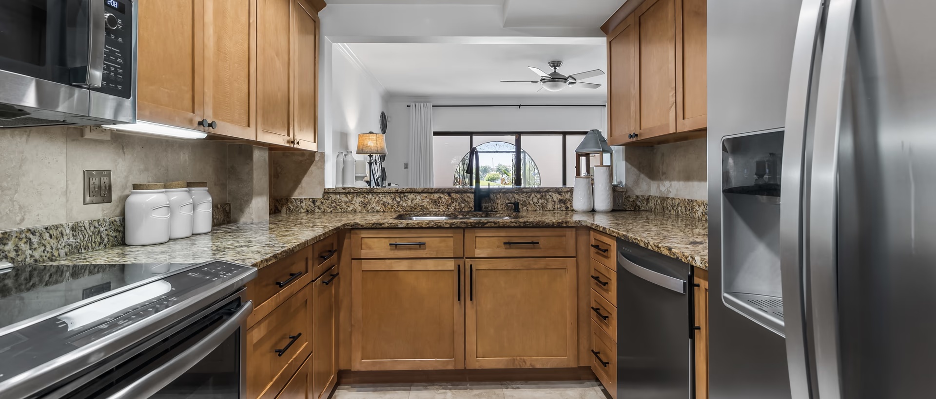 Lime Tree Bay Unique 4 Bed, 3.5 Bath With Water View