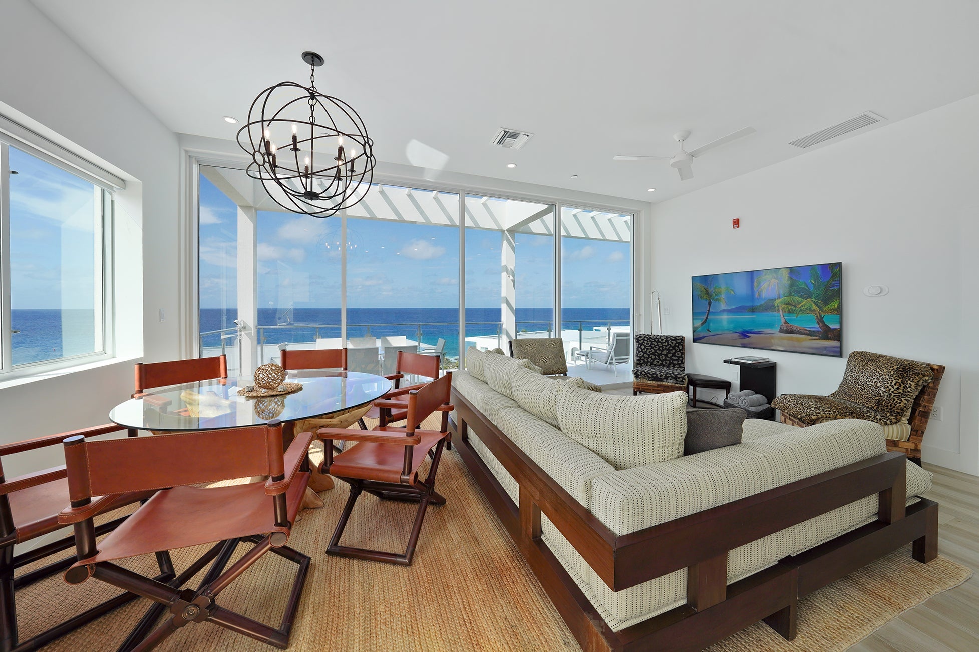 SUNSET POINT - SIGNATURE PENTHOUSE WITH VENDOR FINANCING! #25, KY