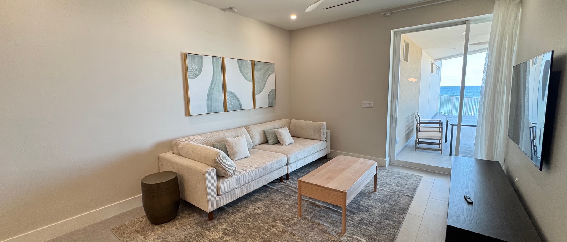 Point West 2 Bed/2bath Oceanfront Condo