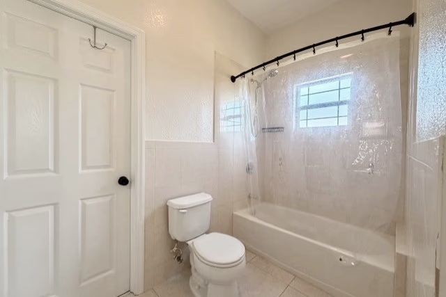 3 Bed Rental On Red Robin Dr