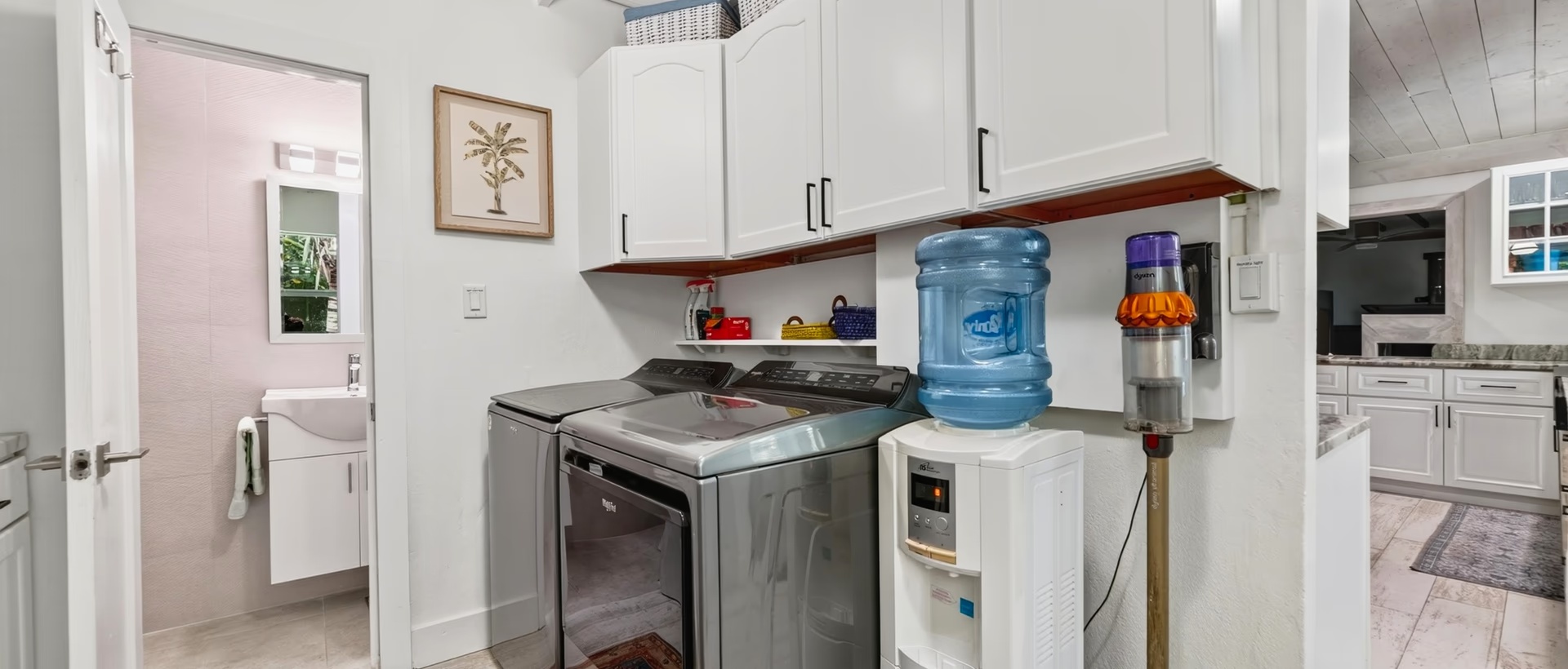 4 Bed Oceanfront Rental In West Bay