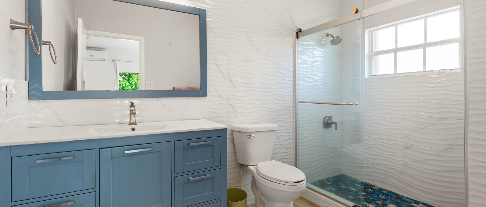 Beach Bay Duplex - X2 Homes. Both 2 Bed, 2 Bath With Double Garages