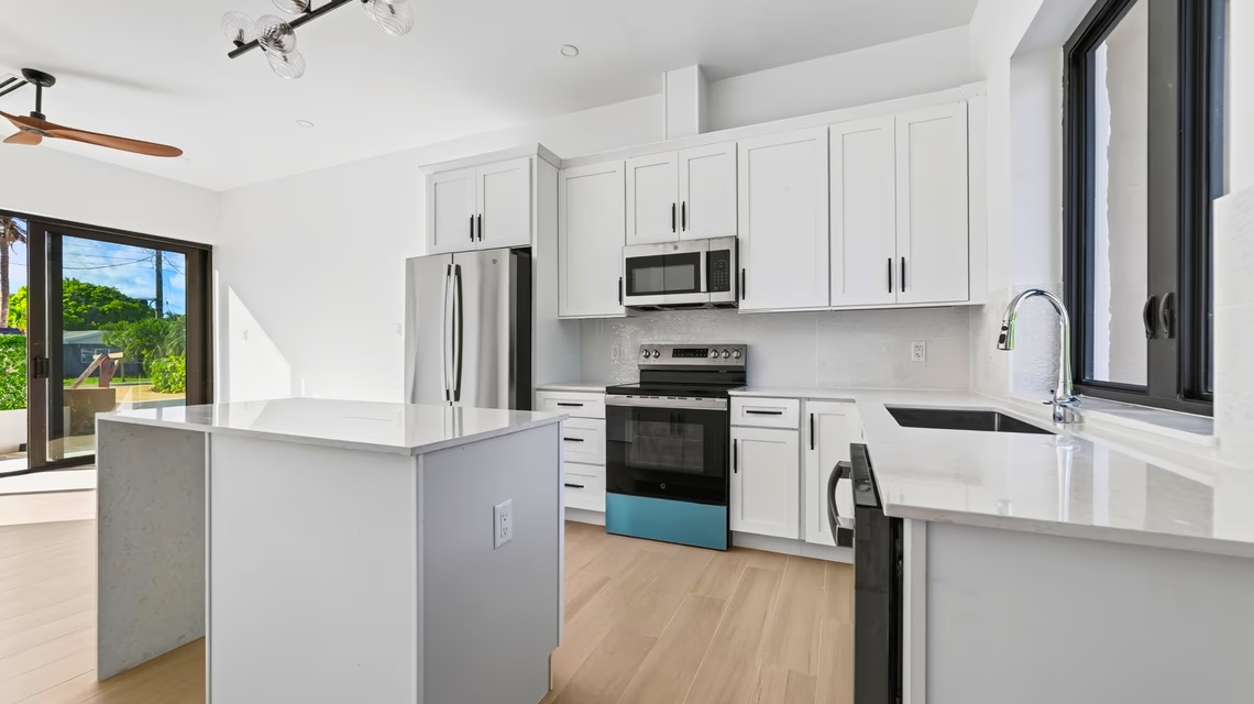 Sorelle - Brand New 1 Bed / 1.5 Bath Condo